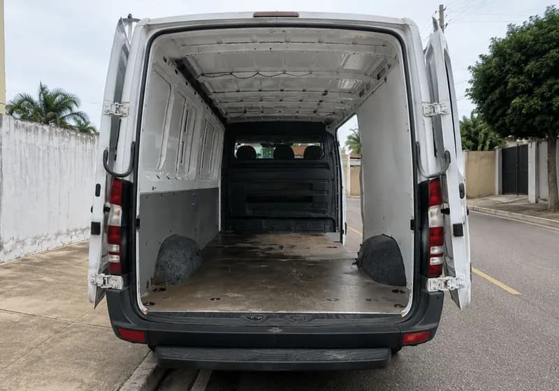 Van Mercedes-Benz Sprinter 415 CDI - 2016 - Miniatura 3