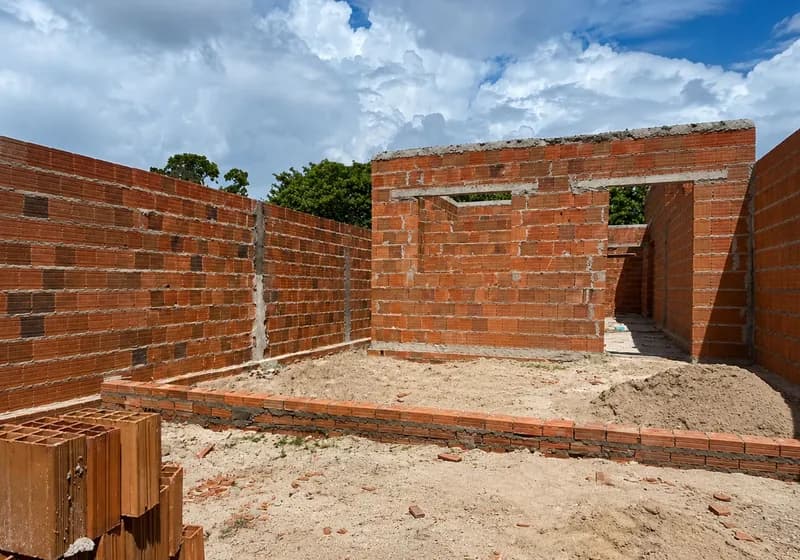 Lote com construção iniciada - Miniatura 5