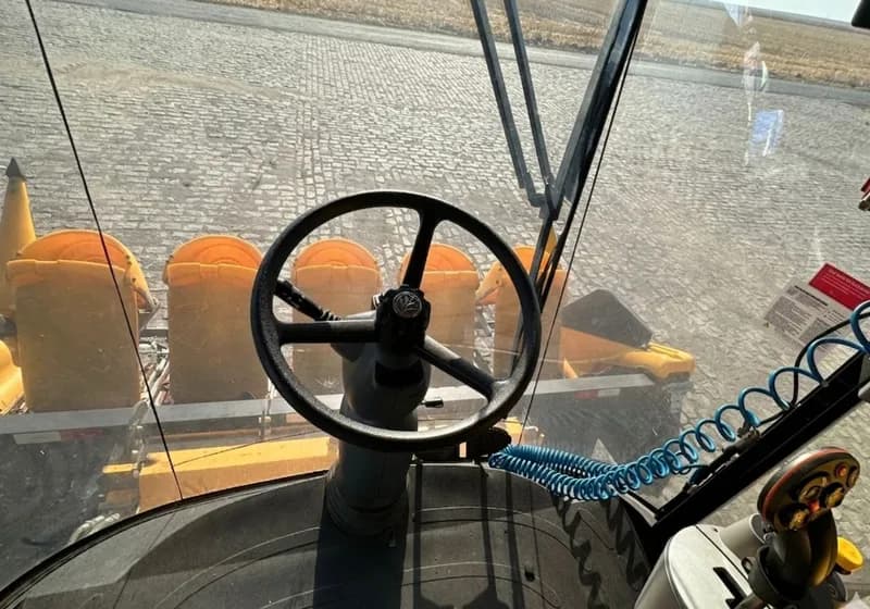 Colheitadeira New Holland TX 5.90 - Miniatura 3