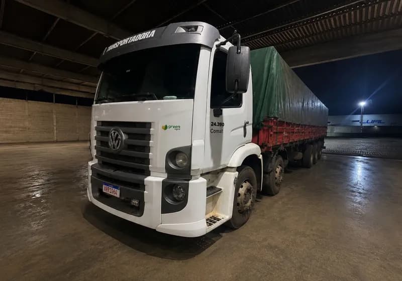 Caminhão VolksWagen 24280 - Imagem 1