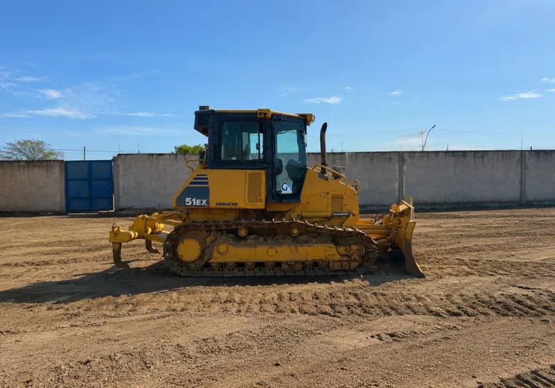 Trator de Esteira Komatsu D51EX - Miniatura 3