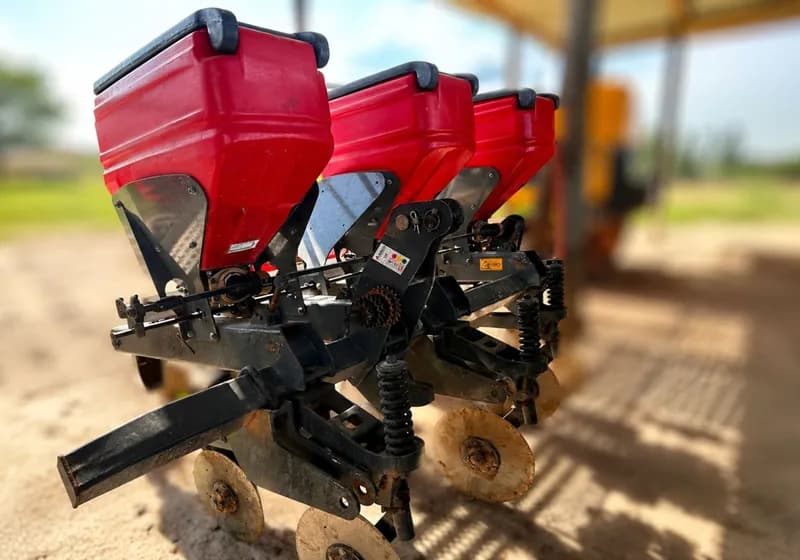 Plantandeira Massey Ferguson 106 L45 - Miniatura 5