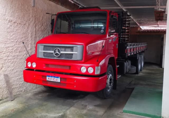 Caminhão Mercedes-Benz L-1620 Eletrônico 2009