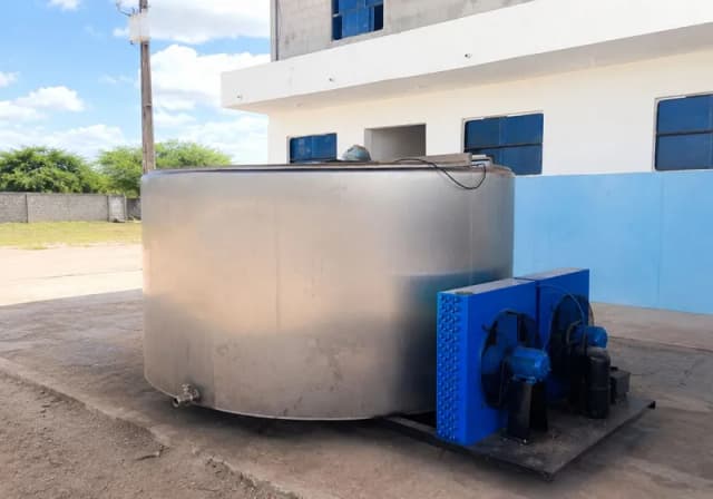 Tanque de Resfriamento de Leite de 6.000 litros 