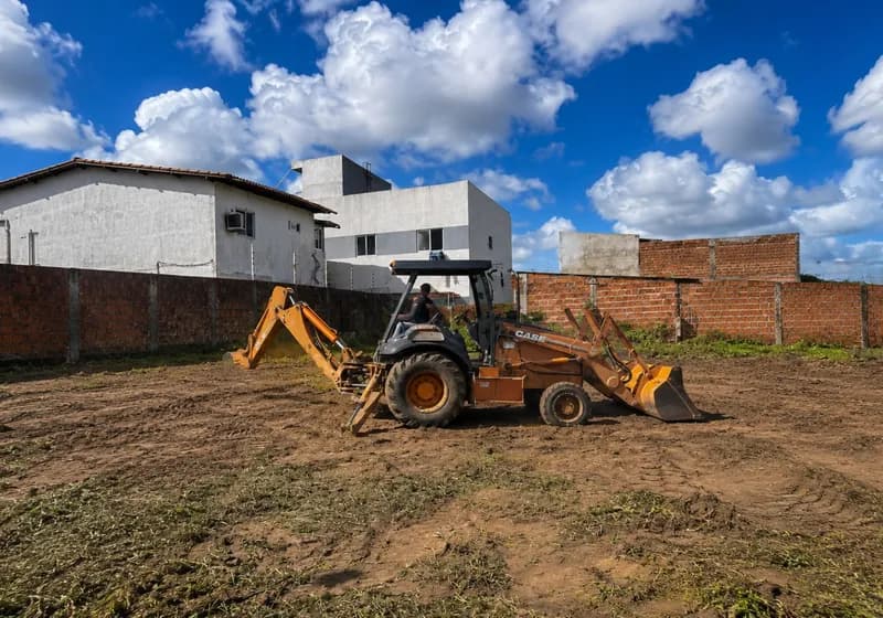 Retroescavadeira Case 580M - Imagem 1