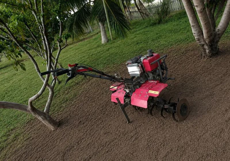 Tratorito Manual a Diesel - Miniatura 2