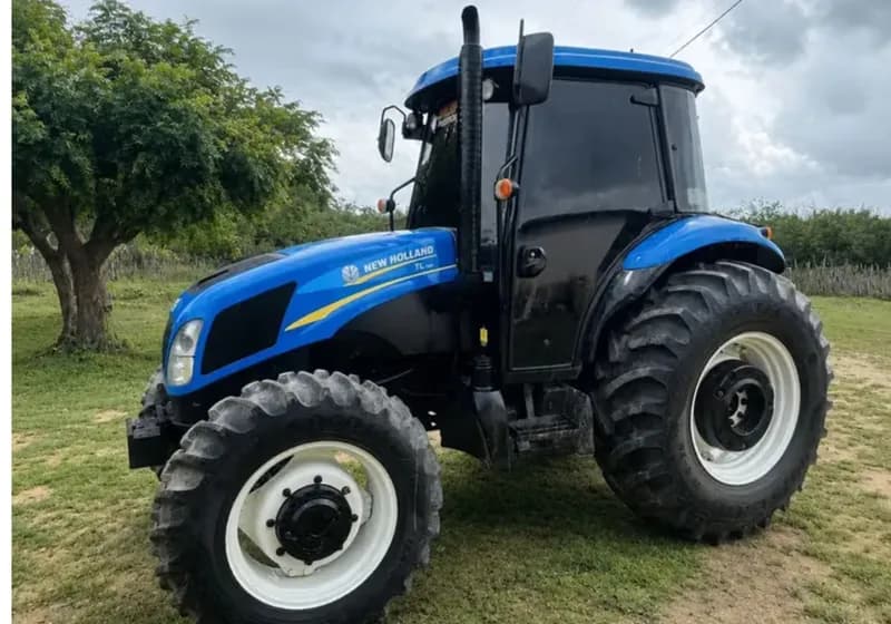 Trator New Holland TL 75 2021 - Miniatura 4