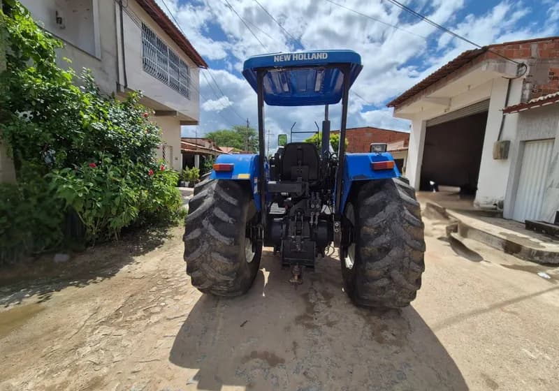 Trator New Holland 7630 - 2021 - Miniatura 3