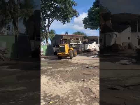Pá Carregadeira Case 621D - Vídeo